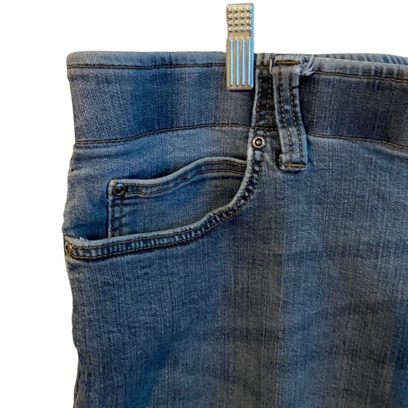 Lee Jeans Men W46 L30 Performance Series Extreme Motion Straight Fit Tapered Leg - Picture 10 of 12